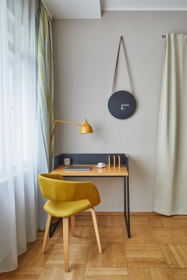 Prague Days - Modern Apt W Retro Elements - New Town Zewnętrze zdjęcie